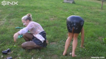WAM Babes Get Covered In Cream And Cakes Screencap 70 on www.sinx.com