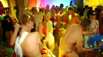 Bay Crotch Part 1 - Main Edit Screencap 117 on www.sinx.com