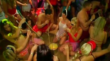 Bay Crotch Part 1 - Main Edit Screencap 7 on www.sinx.com