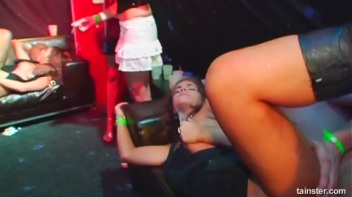 Eurobabe Olympics Part 5 - Cam 2 Screencap 10 on www.sinx.com