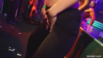 Eurobabe Olympics Part 5 - Cam 2 Screencap 21 on www.sinx.com