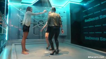 Wetlook Dancers Work The Stage Screencap 41 on www.sinx.com