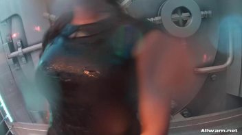 Wetlook Dancers Work The Stage Screencap 53 on www.sinx.com