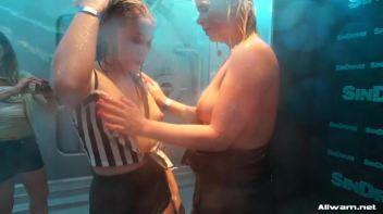 Wetlook Dancers Work The Stage Screencap 81 on www.sinx.com