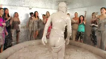 Crazy-Ass Messy Cat Fighting Vixens Screencap 47 on www.sinx.com