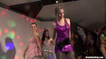 Crazier By The Dozen Part 6 - Shower Cam Screencap 67 on www.sinx.com