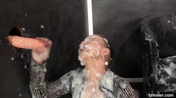 Slime dildo try-out dream Screencap 88 on www.sinx.com