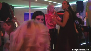 Party Hardcore Gone Crazy Vol. 29 Part 3 - Cam 3 Screencap 71 on www.sinx.com