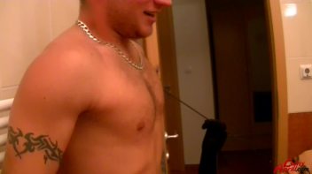 A Piss Encounter Screencap 15 on www.sinx.com