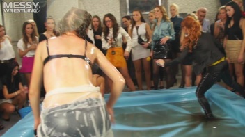 Messy Wrestling: Fuck Your French Braids And Face The Oily Rip And Smackdown! Cutie Vs. Beauty!!! Screencap 58 on www.sinx.com