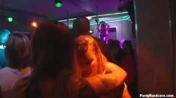 Party Hardcore Gone Crazy Vol. 42 Single Cut: Part 1 - Cam 3 Screencap 60 on www.sinx.com