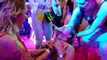 Latest deal - Party Hardcore Gone Crazy Vol. 41 Single Cut: Part 6 - Cam 1