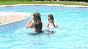 Always Time For Wetlook Screencap 93 on www.sinx.com