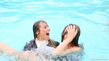 Always Time For Wetlook Screencap 57 on www.sinx.com