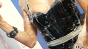 Go With The Flow Screencap 83 on www.sinx.com