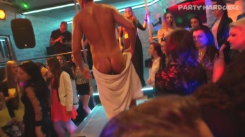 Party Hardcore Gone Crazy Vol. 26 Part 2 - Cam 3 Screencap 9 on www.sinx.com