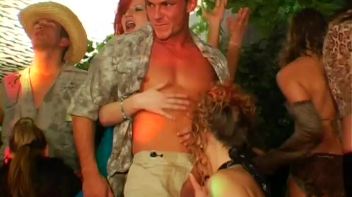Jungle Bangers Part 1 - Main Edit Screencap 103 on www.sinx.com