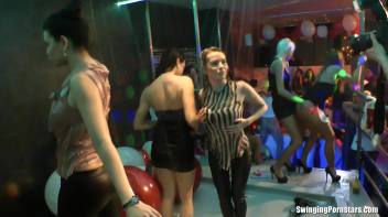 Europorn Birthday Bang Part 4 - Shower Cam Screencap 100 on www.sinx.com