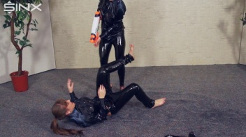 Hot Babes In Water Fight Action Screencap 28 on www.sinx.com