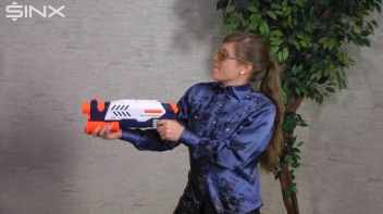 Hot Babes In Water Fight Action Screencap 7 on www.sinx.com