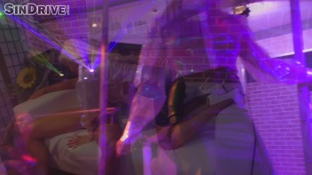 Blonde Gives Crazy Blowjob At Sex Party Screencap 26 on www.sinx.com