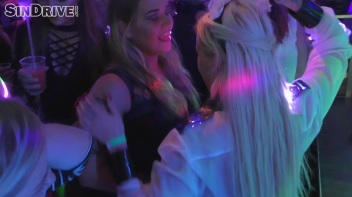 Blonde Gives Crazy Blowjob At Sex Party Screencap 4 on www.sinx.com