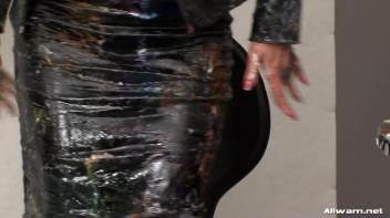 Business Babes Take Mess To The Next Level! Screencap 19 on www.sinx.com