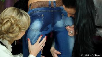 Don't Be Late For Your Piss Date Screencap 25 on www.sinx.com