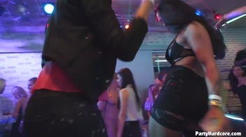 Party Hardcore Gone Crazy Vol. 30 Part 3 - Cam 4 Screencap 49 on www.sinx.com