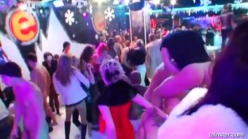 Pussy Blizzard Part 2 - Cam 1 Screencap 85 on www.sinx.com