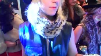 Pussy Blizzard Part 2 - Cam 1 Screencap 101 on www.sinx.com