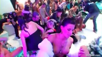 Pussy Blizzard Part 2 - Cam 1 Screencap 64 on www.sinx.com