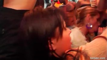 Pussy Blizzard Part 2 - Cam 1 Screencap 72 on www.sinx.com