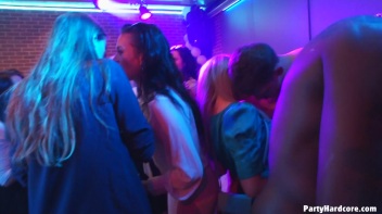 Party Hardcore Gone Crazy Vol. 36 Part 3 - Cam 2 Screencap 64 on www.sinx.com