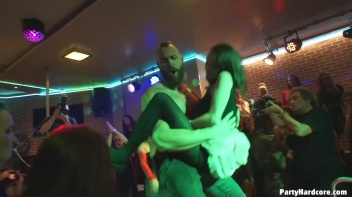 Party Hardcore Gone Crazy Vol. 34 Part 1 - Cam 3 Screencap 56 on www.sinx.com