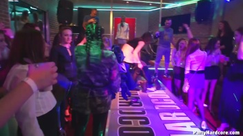 Party Hardcore Gone Crazy Vol. 34 Part 1 - Cam 3 Screencap 68 on www.sinx.com