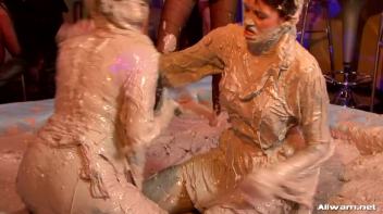 Satin Queens Shimmy In The Mud Pit Screencap 55 on www.sinx.com