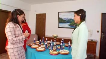 Messy Whipped Topping Bake Off! Screencap 16 on www.sinx.com