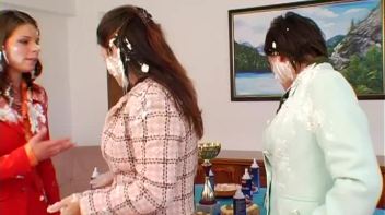 Messy Whipped Topping Bake Off! Screencap 25 on www.sinx.com