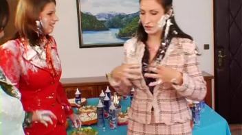 Messy Whipped Topping Bake Off! Screencap 28 on www.sinx.com