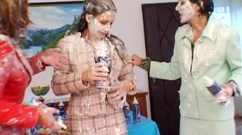 Messy Whipped Topping Bake Off! Screencap 47 on www.sinx.com