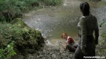 Welcome To The Mud Hole Screencap 71 on www.sinx.com