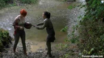 Welcome To The Mud Hole Screencap 74 on www.sinx.com