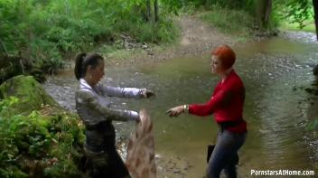 Welcome To The Mud Hole Screencap 37 on www.sinx.com