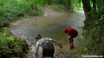 Welcome To The Mud Hole Screencap 42 on www.sinx.com