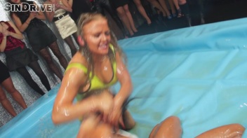Oily Wrestling: Jenna Lovely vs. Nicole Vice & Erika vs. Tanya Screencap 39 on www.sinx.com