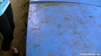 Totally Exposed BJ And Loving It! Screencap 15 on www.sinx.com