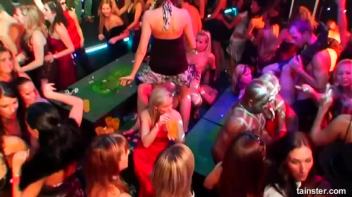 Pussy Casino Part 4 - Cam 1 Screencap 6 on www.sinx.com