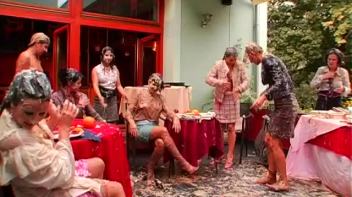 Buffet Babes go Bonkers! Screencap 101 on www.sinx.com