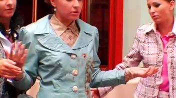 Buffet Babes go Bonkers! Screencap 24 on www.sinx.com